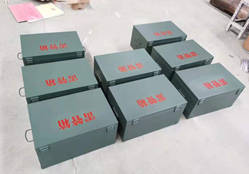 长宁炸药箱和雷管箱一般是怎么存放的？